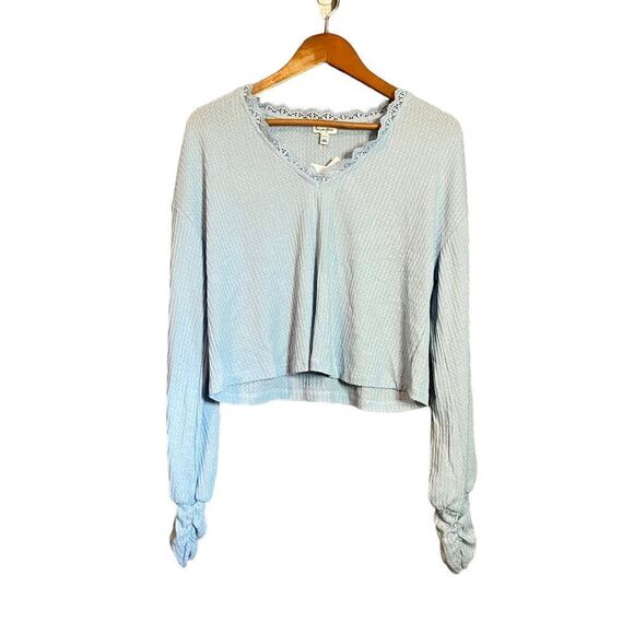 NWT! Love Fire light blue cropped long sleeve shirt - Picture 1 of 12